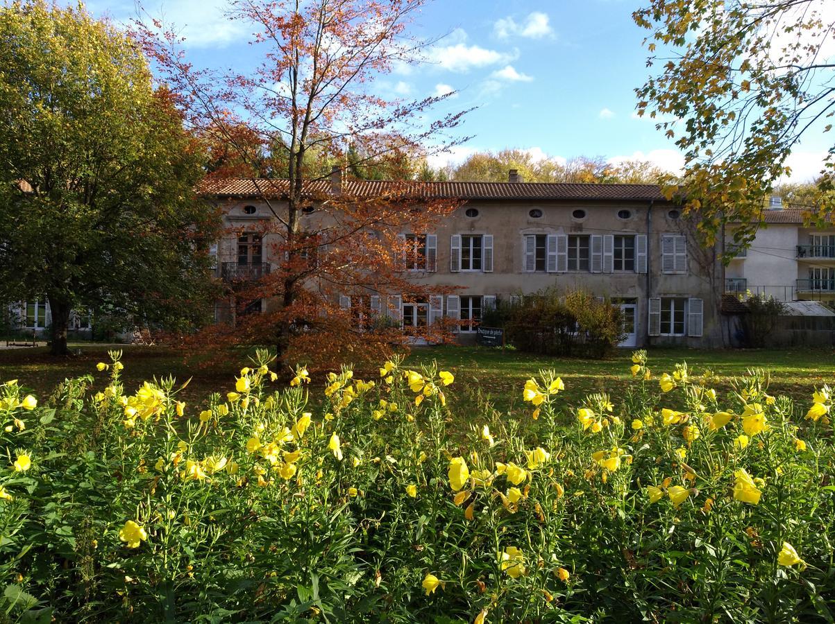 Lodge Hotel De Sommedieue Verdun Kültér fotó